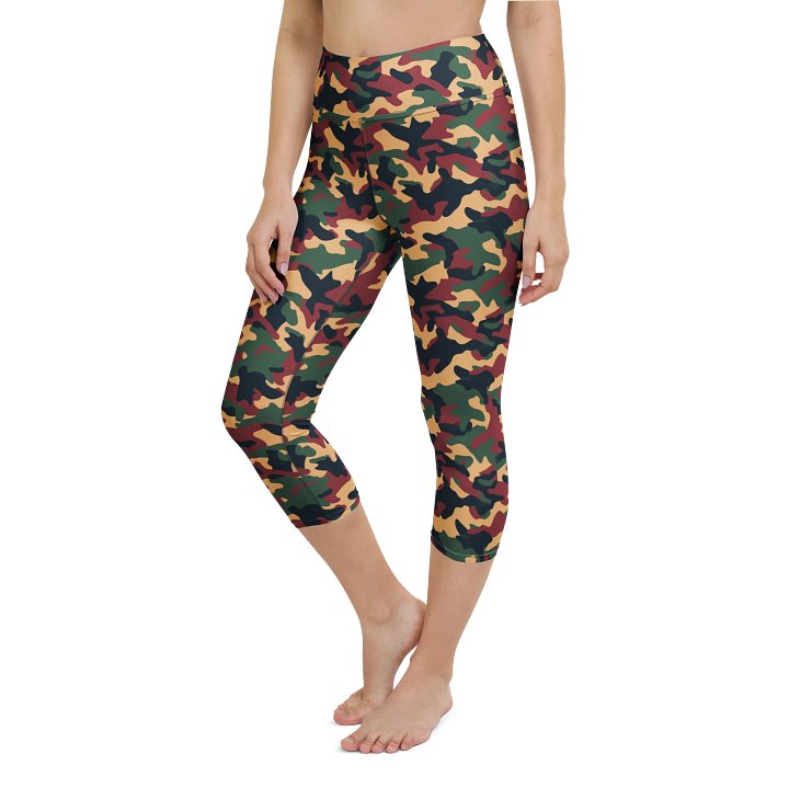 Autumn Camo Capri Leggings product image (1)