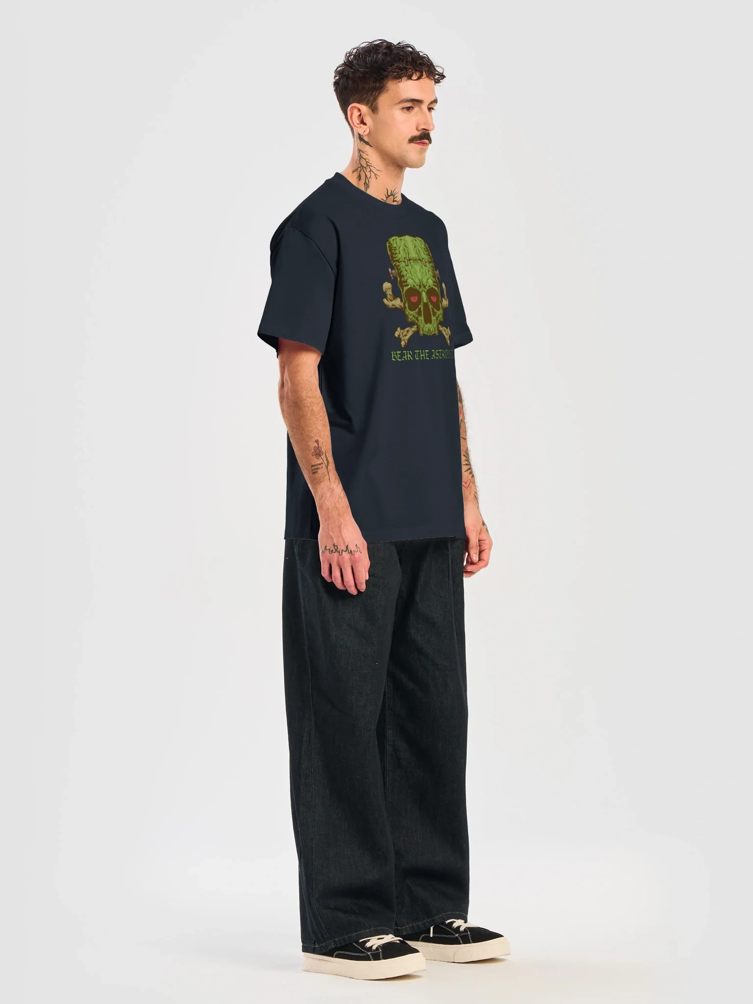 Bear the Astronot Frankenstein Skull T-shirt