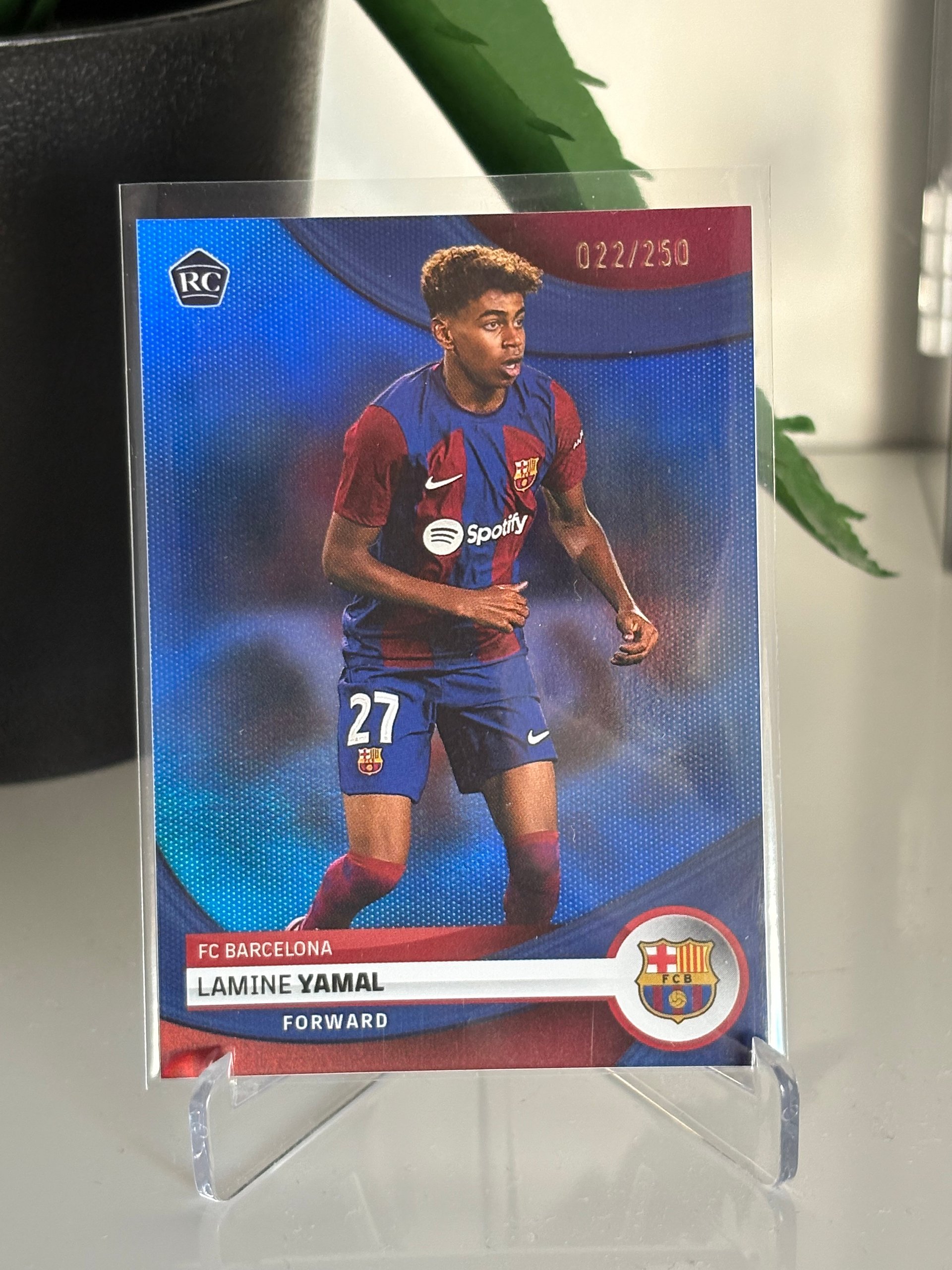 Lamine Yamal 2023-24 Topps FC Barcelona Rookie /250 product image (3)