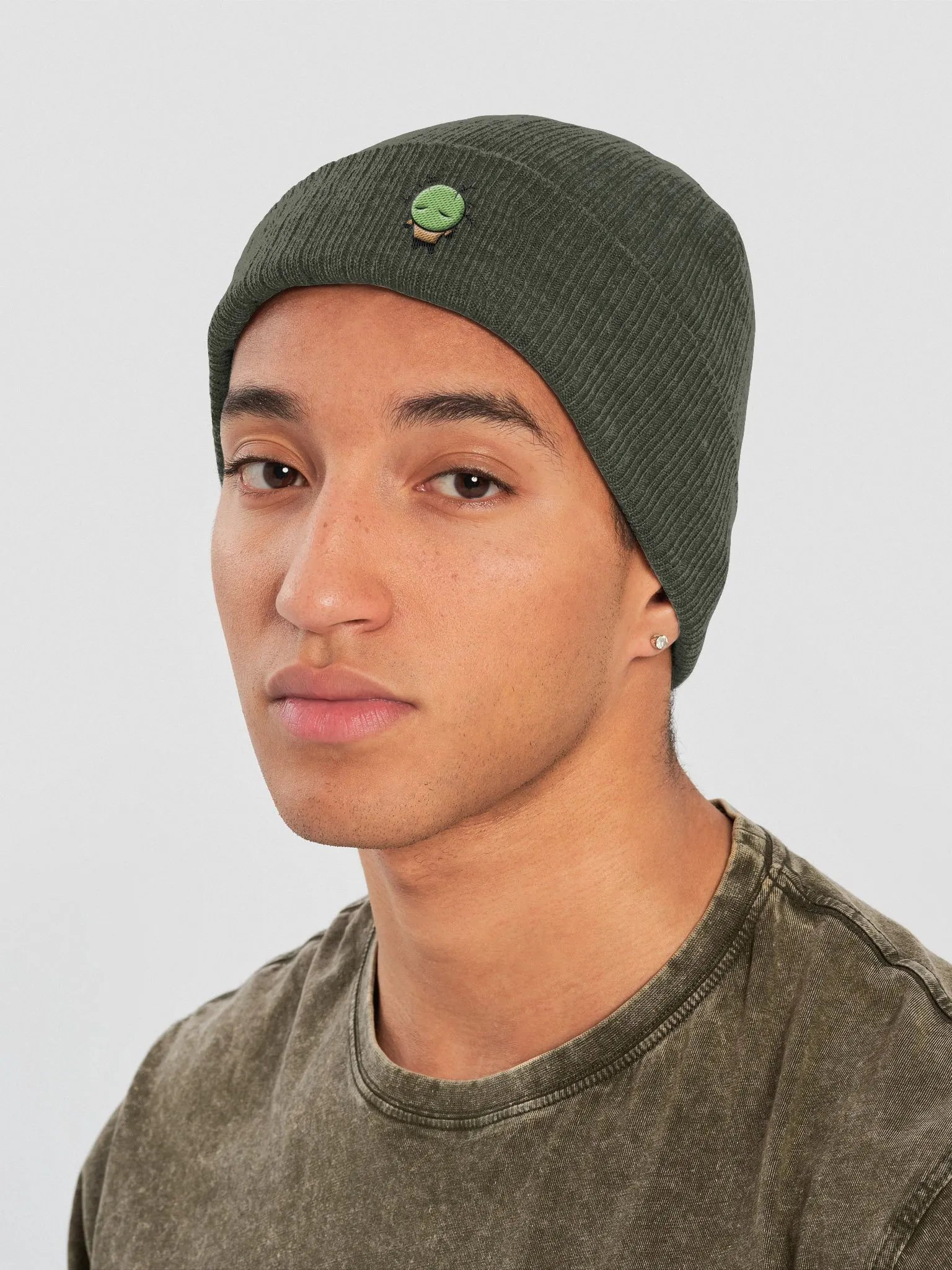 Frank Heart Knit Beanie product image (3)