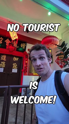 Why Does This Place in China Ban Tourists!? 🇨🇳

Why Does This Place in China Ban Tourists? I Found a 