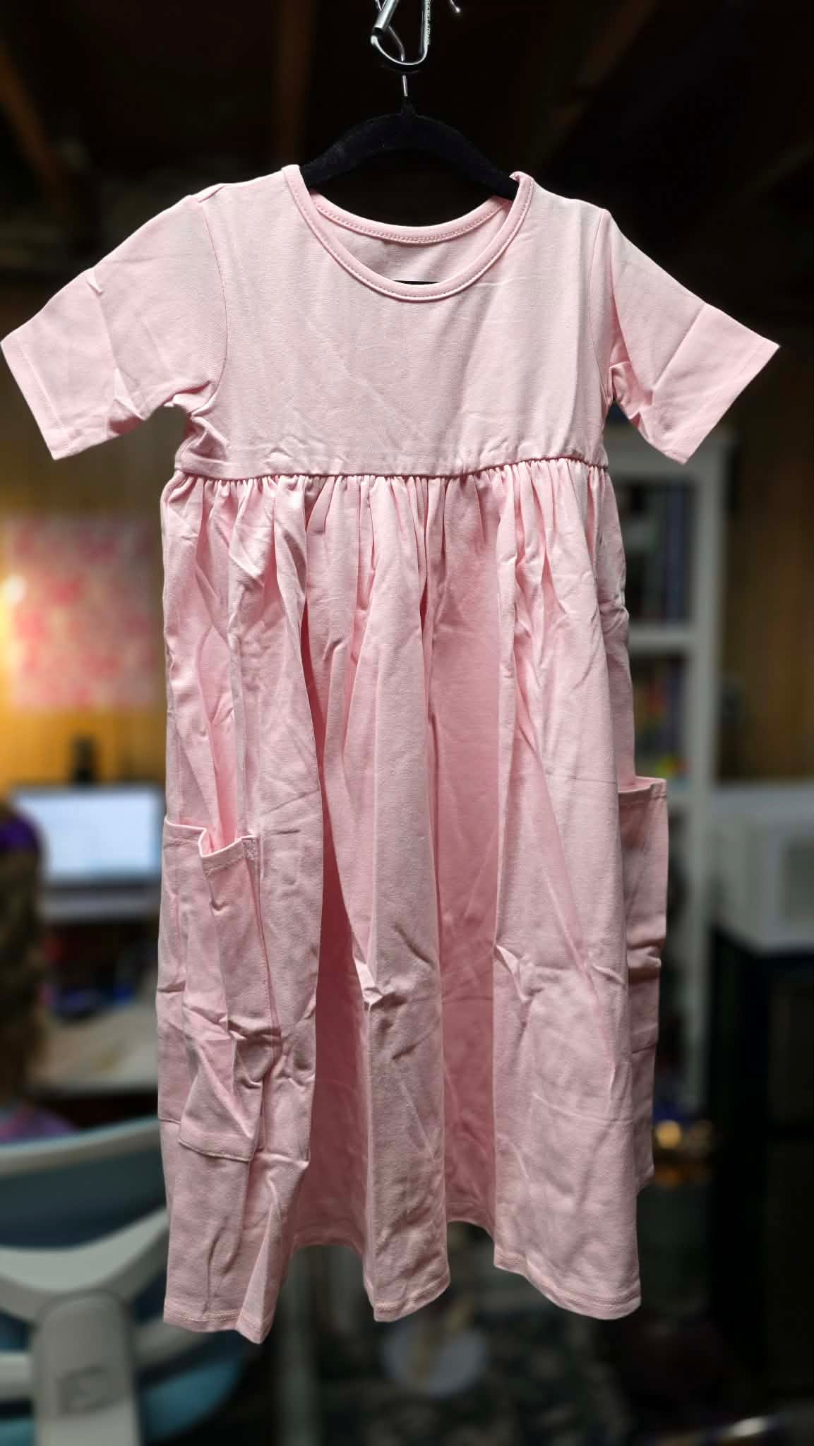 PLACARD - Size 8 - NEW - Pink Polly product image (1)