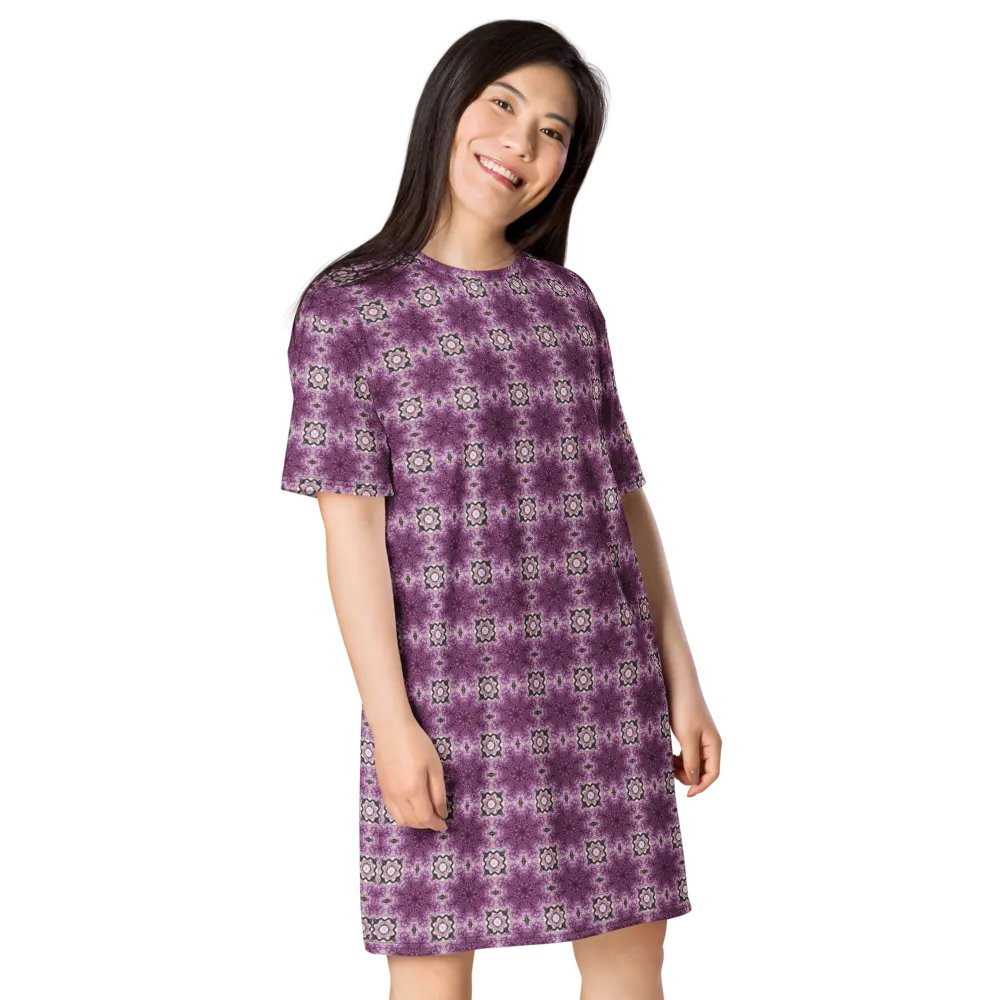 Geometric Purple Pattern T-Shirt Dress product image (4)