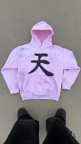 “heaven” hoodie out now!
#clothingbrand