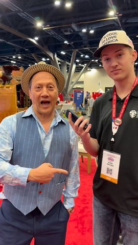 Thank you for the shoutout @iamrobschneider 

#viral #fyp #conservative #america #nhsc