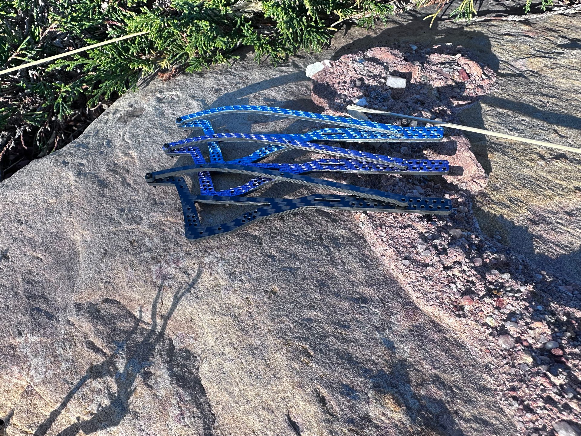 Survivor Evo Carbon product image (1)