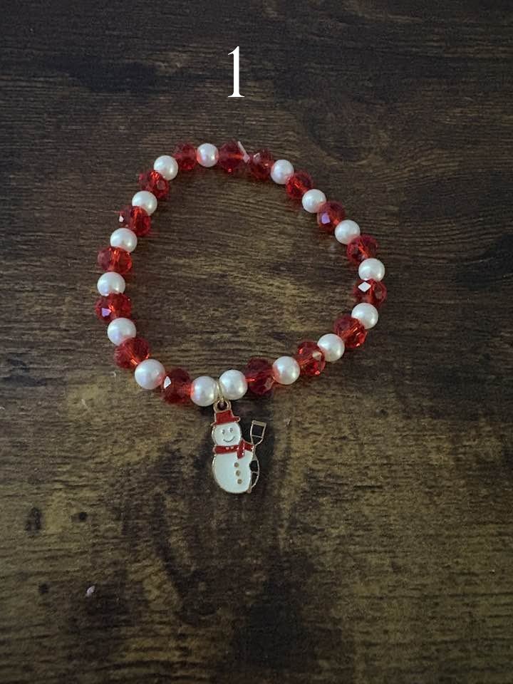 🎅 Handmade Christmas Beaded Bracelets – One of a Kind Holiday Designs product image (1)