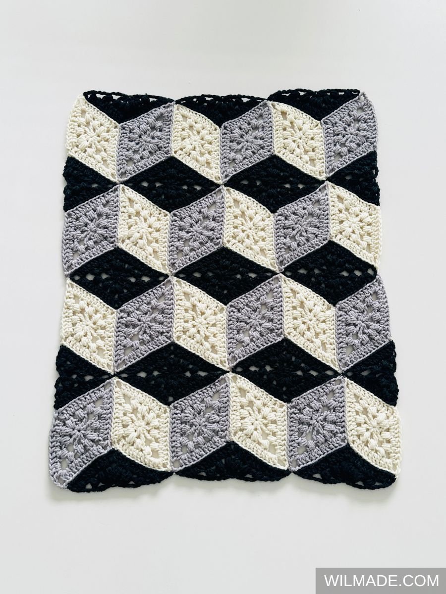 3D Cube Throw product image (4)