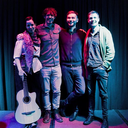 Had a beautiful night opening for my friends @launoah57 & @its_adamneely at @waltersdunlaoghaire. Big thanks to @chriscomhail...