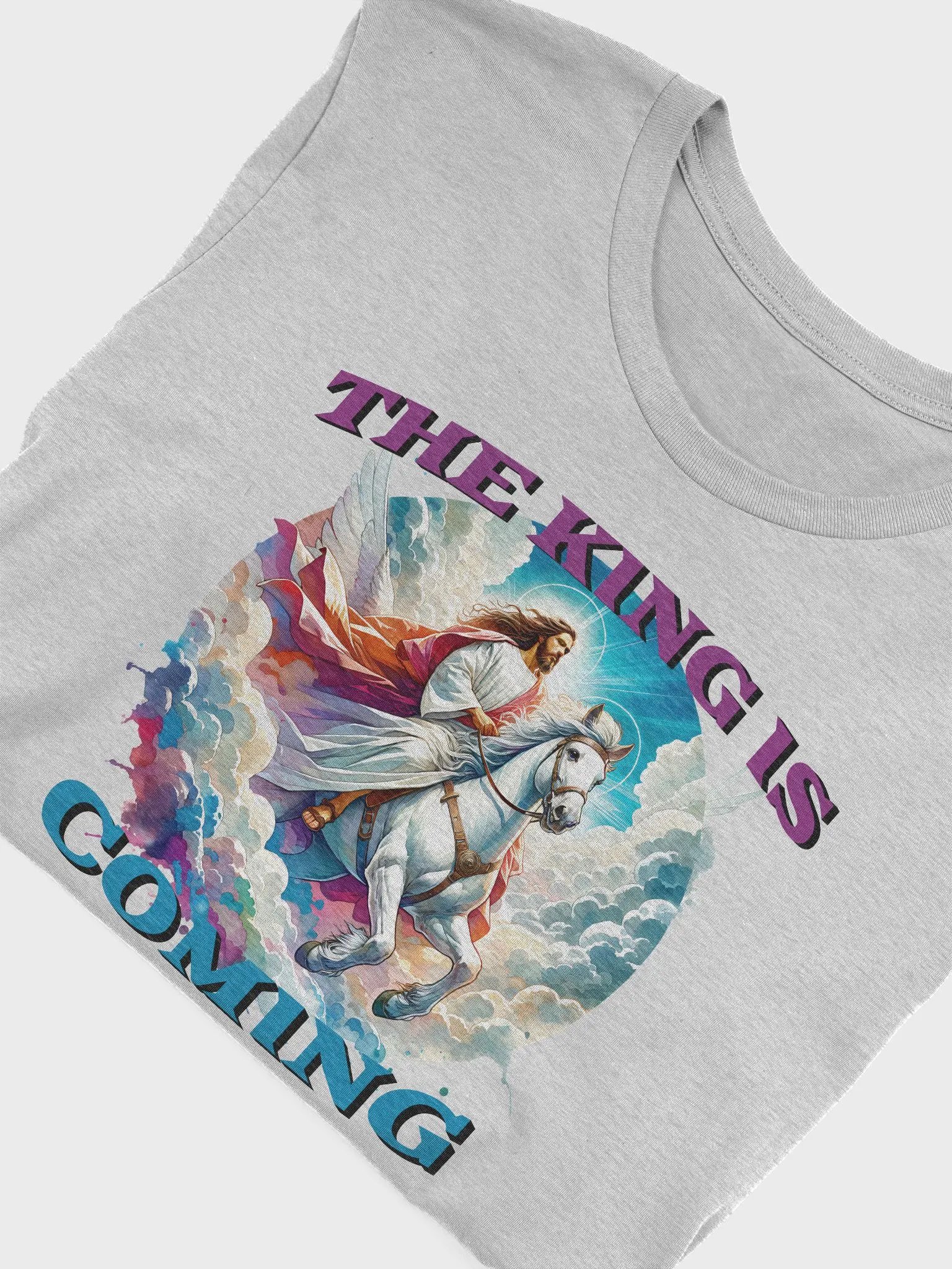 The King is Coming T-Shirt product image (25)