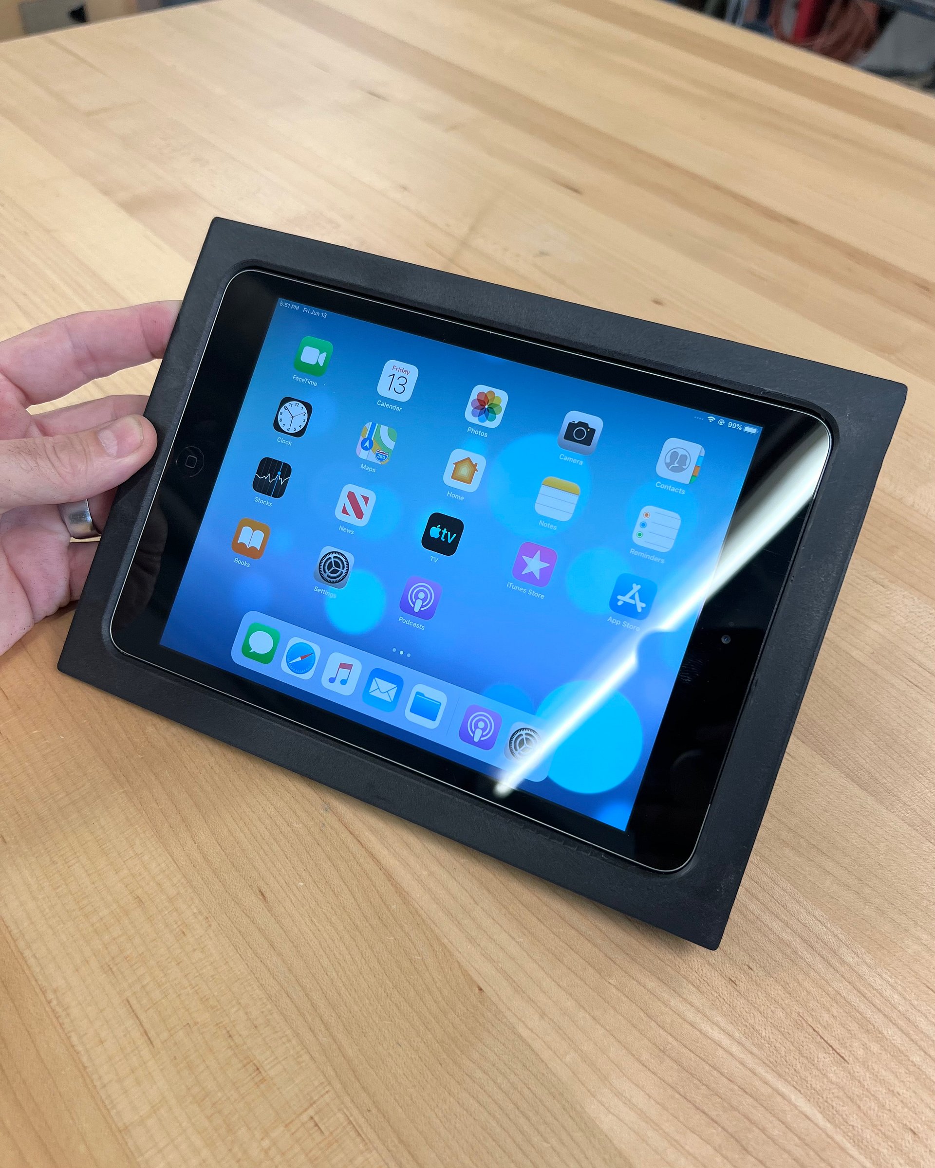 iPad mini, Gen 1 through 5 - SIDE SLIDER Dash Kit product image (6)
