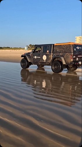 Throwback to Daytona Beach. onX Offroad Wrap: @iconsigncompany
Offroad Mapping: @onxoffroad #onxoffroad
GMRS: @midlandusa #mi...