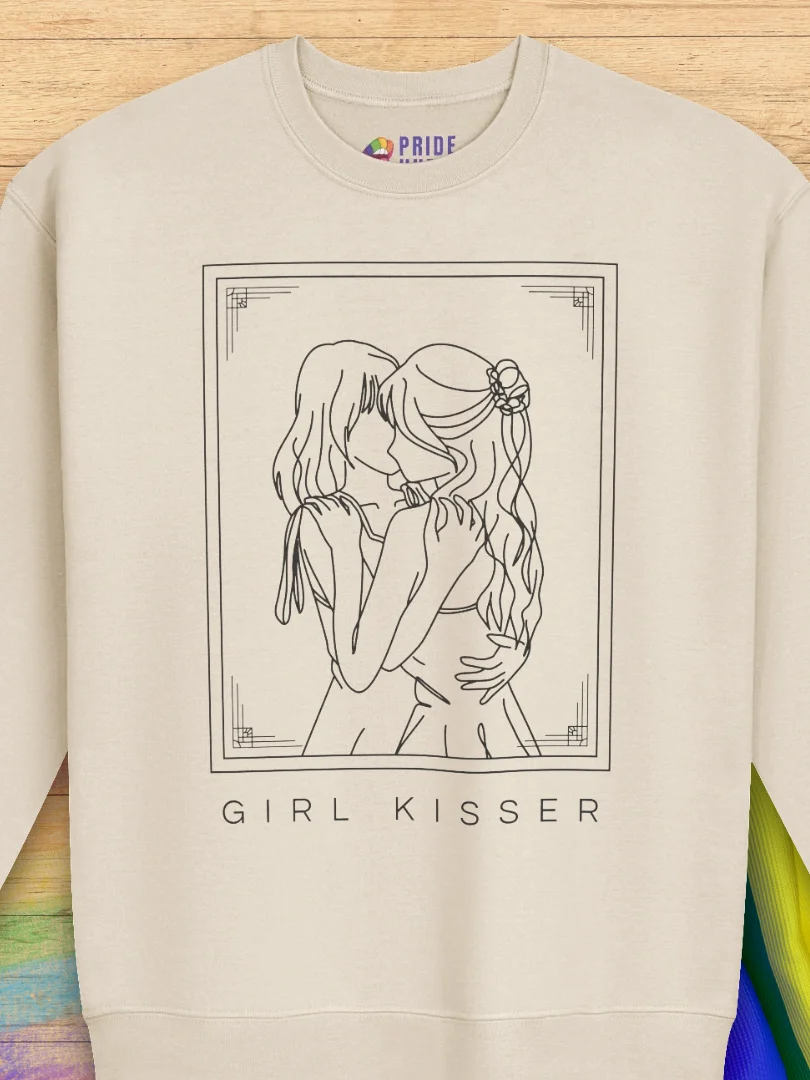 Girl Kisser 💋 Sweatshirt product image (1)