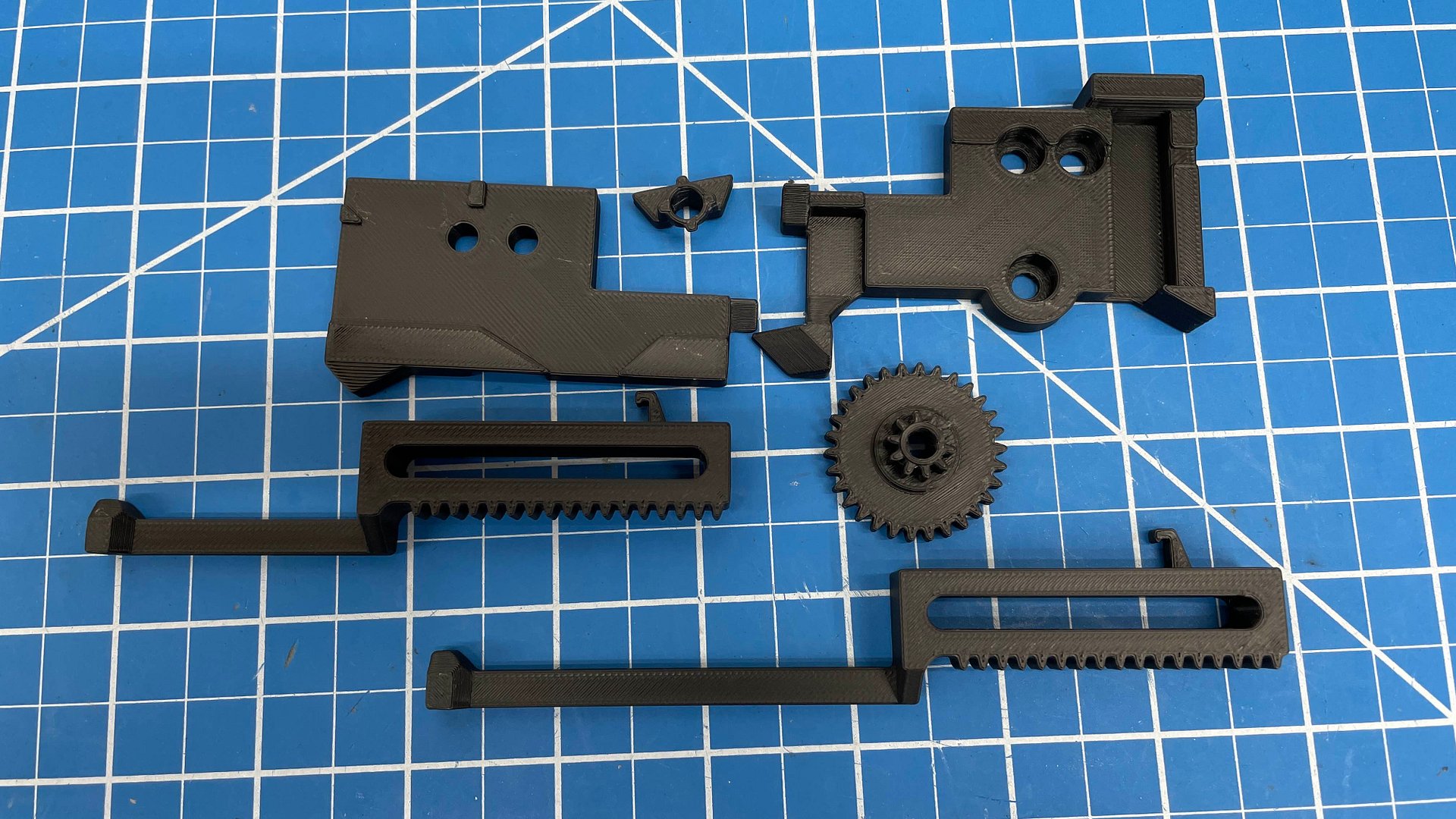 DEPRECATED - Nerf Stryfe Geared Pusher Kit product image (2)