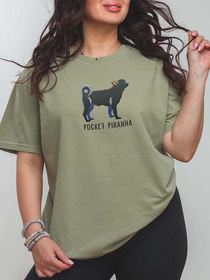 Pocket Piranha T-Shirt(Embroidered) of a Chihuahua(Black) product image (2)