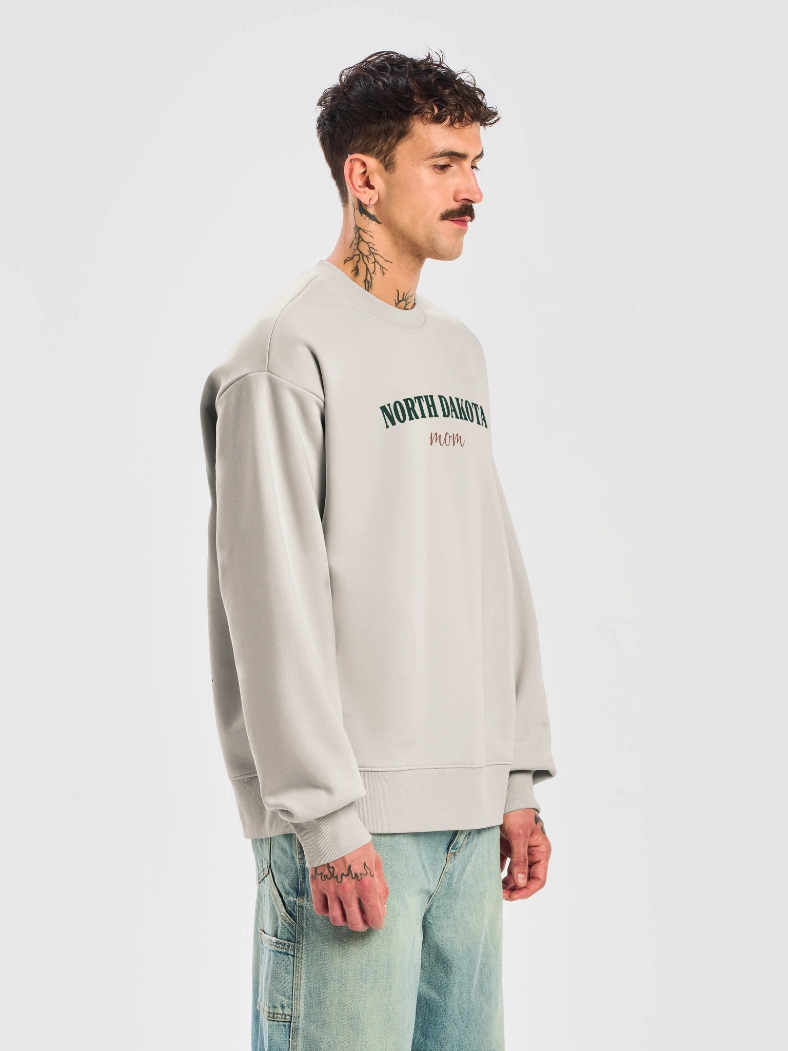 North Dakota Mom Heavy Crewneck product image (6)