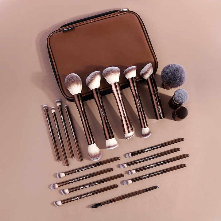 🖤 20-Piece Professional Makeup Brush Set product image (1)