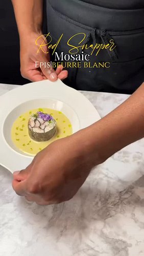 Red Snapper Mosaic, Beurre Blanc à l’Epis 🇭🇹💯🍲

Today, I transformed red snapper into a mosaic, served in a velvety beurre bl...