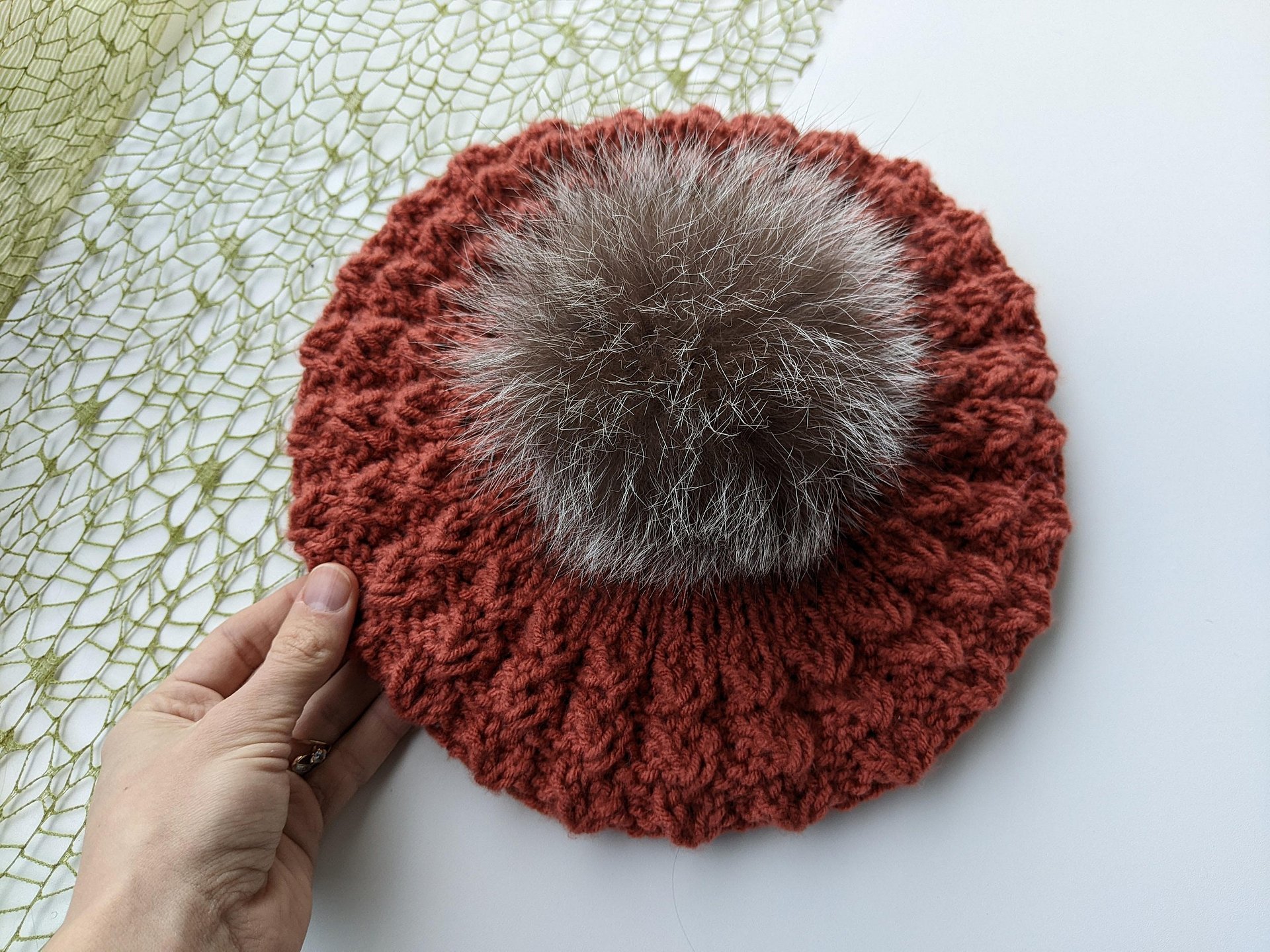 Flat Knit Classic Beret Hat Pattern product image (7)