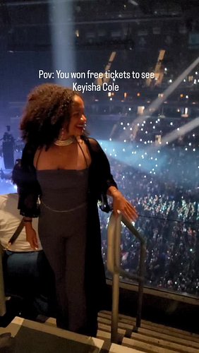 20 years in the game & still THAT GIRL 🎤🔥 Keyshia Cole had us in our feelings & on our feet all night. A voice that aged like...