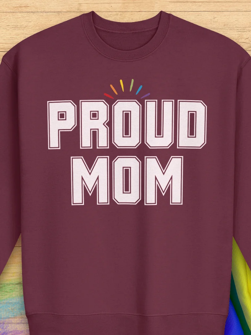 Proud Mom 🌈 Sweatshirt product image (1)