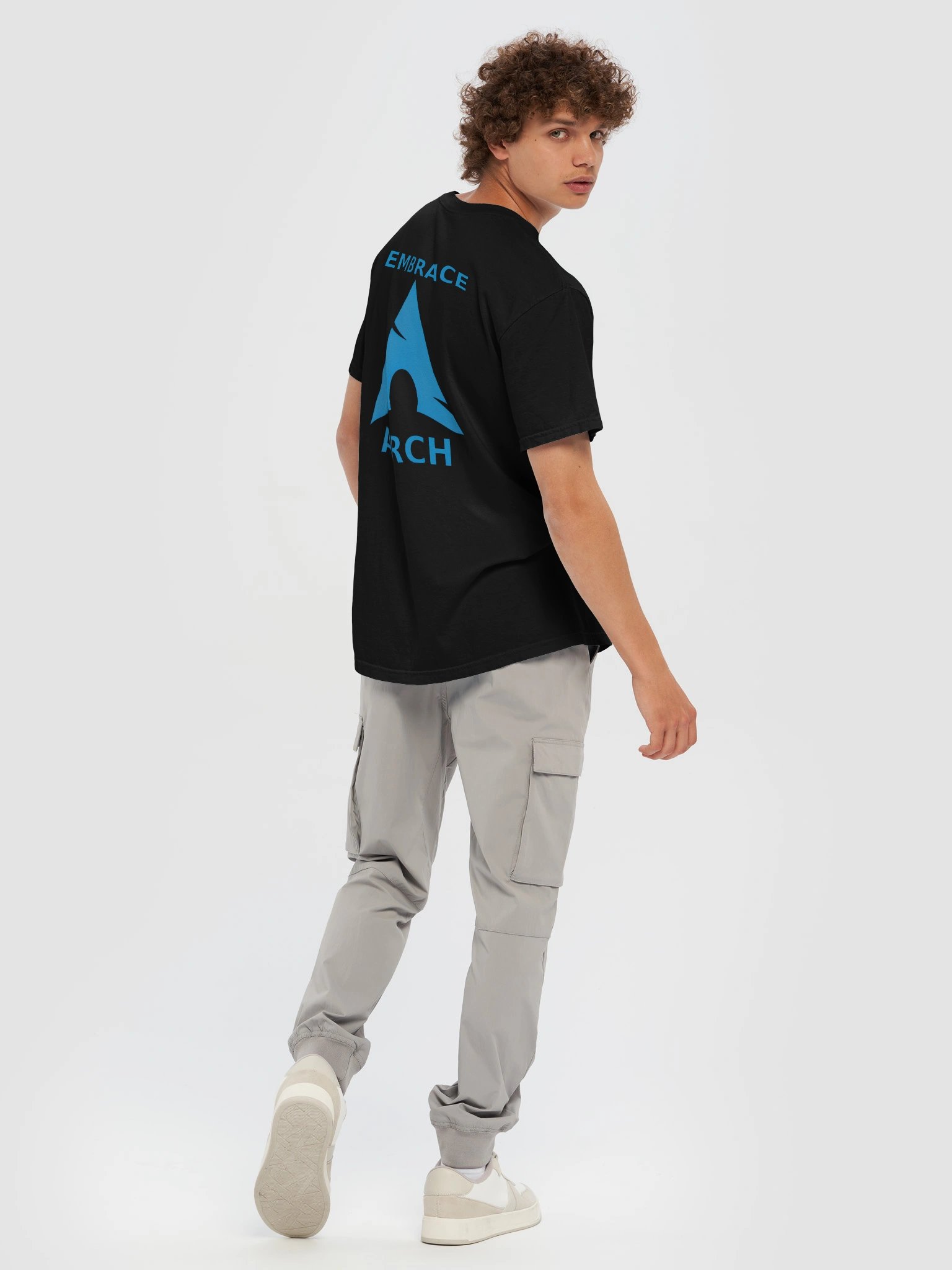 EMBRACE THE ARCH LARP product image (8)