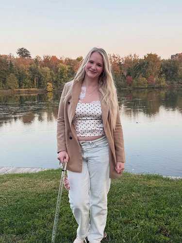 Fall date night photo dump 🍂🩵🍁🔥💍
Our first date night as an engaged couple hehe 🥹

Outfit:
@levis jeans
@adidas shoes
@fashio...