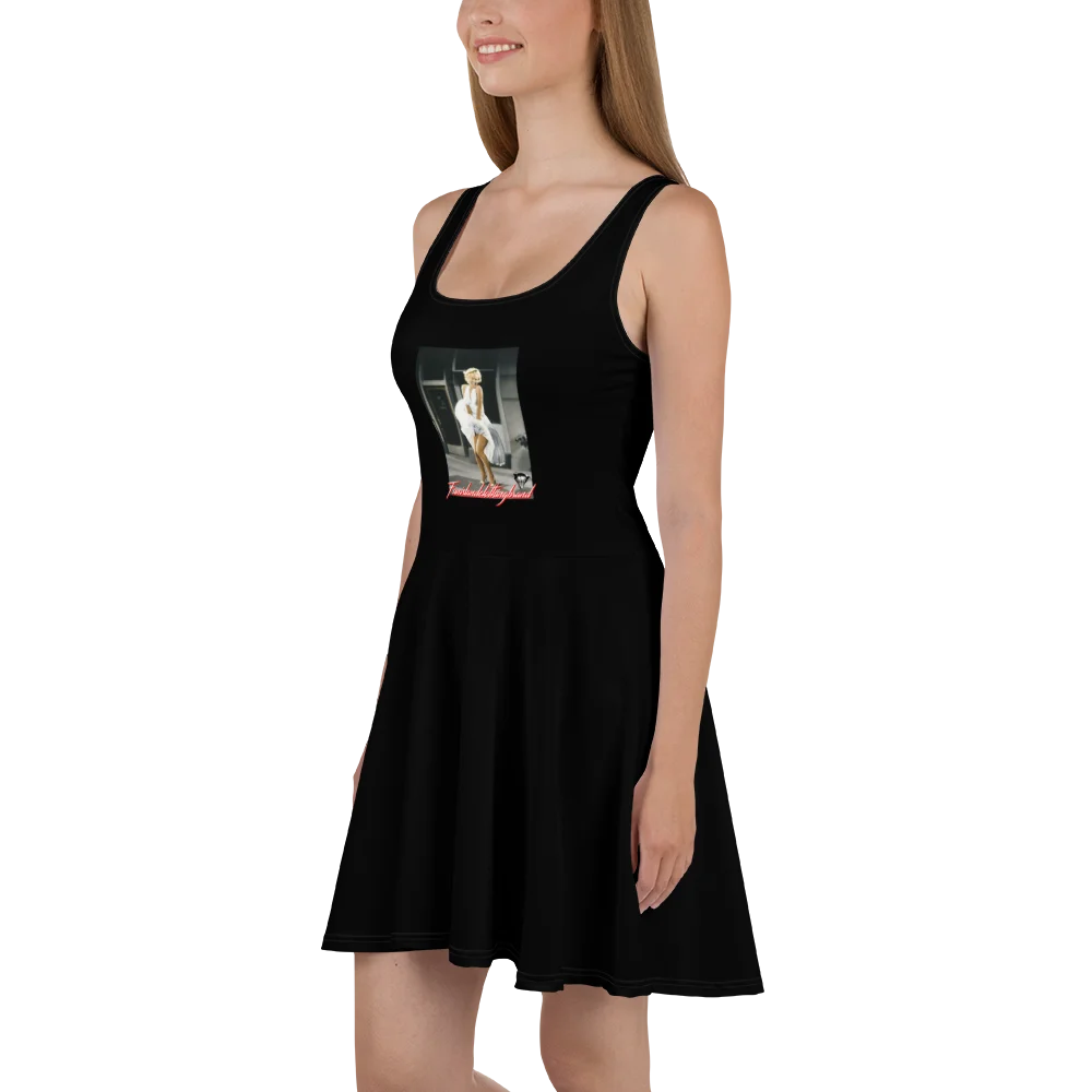 MARILYN MONROE BLACK DRESS product image (1)