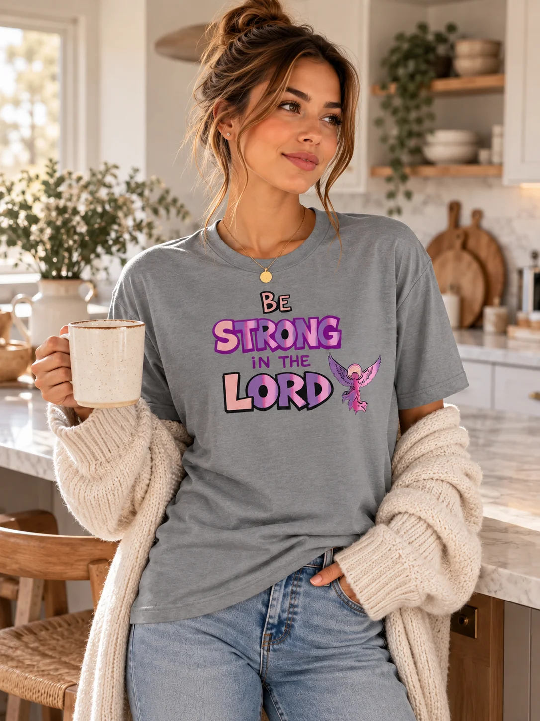 Be Strong in the Lord Premium T-shirt product image (3)