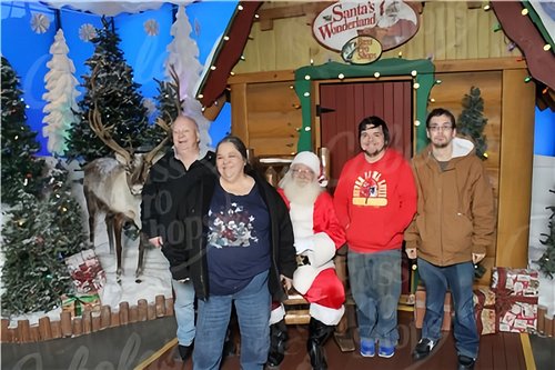 Marry Christmas from my family to your 🎄🎁