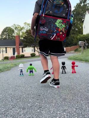 And he’s off! Spin and the Spidey friends will be waiting! 🥹 #kindergarten #firstdayofschool #mommasboy 