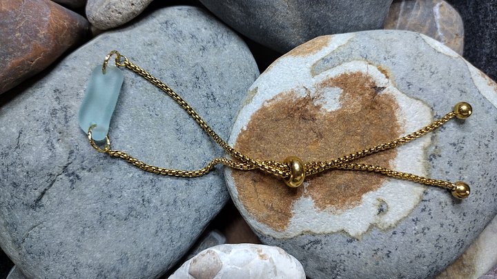Sea Glass Bracelet product image (1)