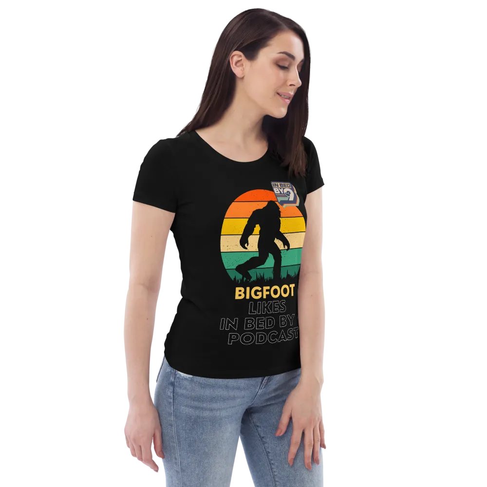 Bigfoot Likes Tee product image (6)