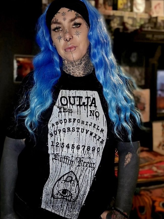 Cursed Connections 