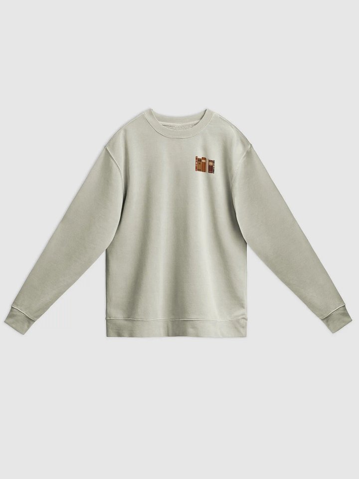 hardbackhoarder shelf sweatshirt product image (1)