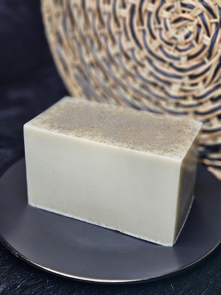 SEAMOSS & COCONUT MILK ½ LOAF product image (1)