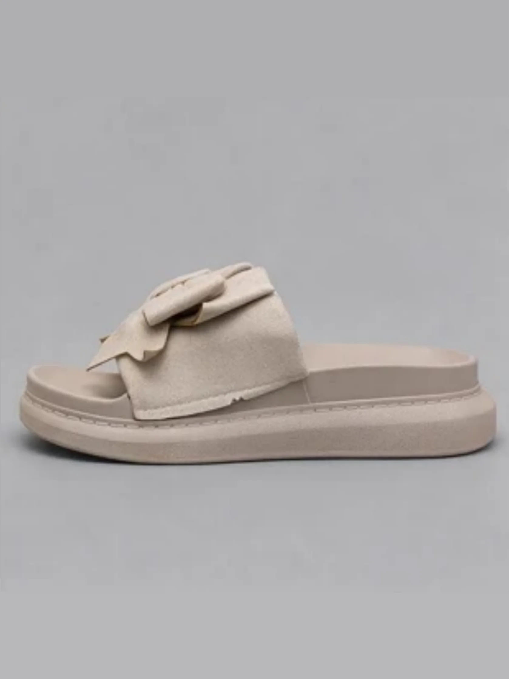 Elegant Beige Sandals product image (3)