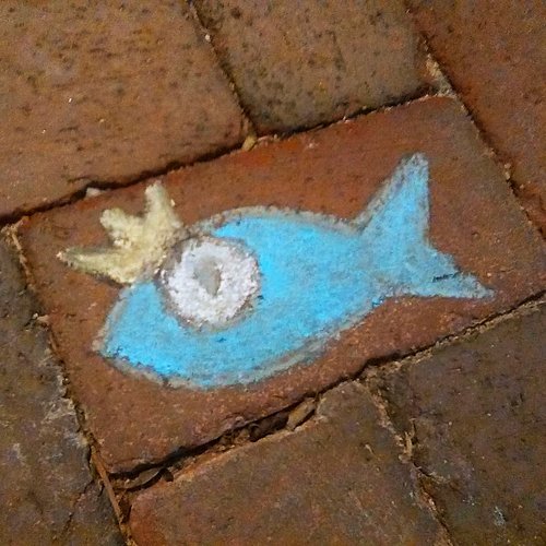 Chalk in front of PBK
✨fish whimsy✨

#sidewalkchalk #bricks #williamandmary #chalk #art