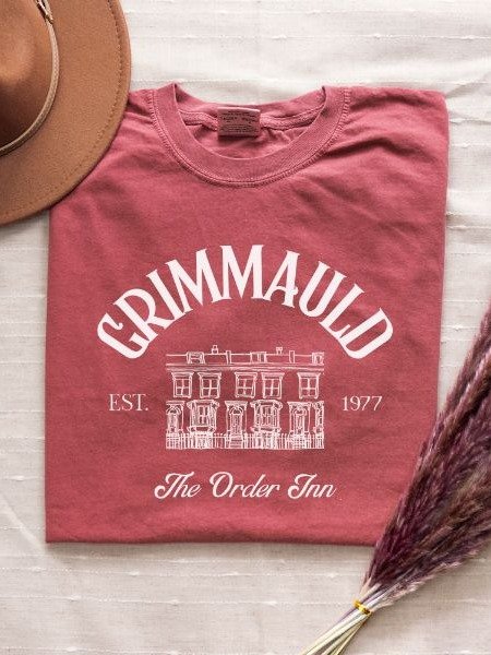 Grimmauld Inn Vintage Minimalist Cozy Shirt product image (2)