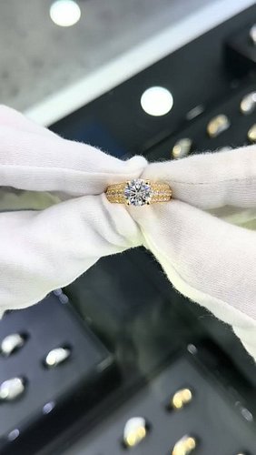 18k y/g full custom made engagement ring featuring certified 2.02ct D VVS2 round brilliant diamond. 
•
#yycbusiness #customma...