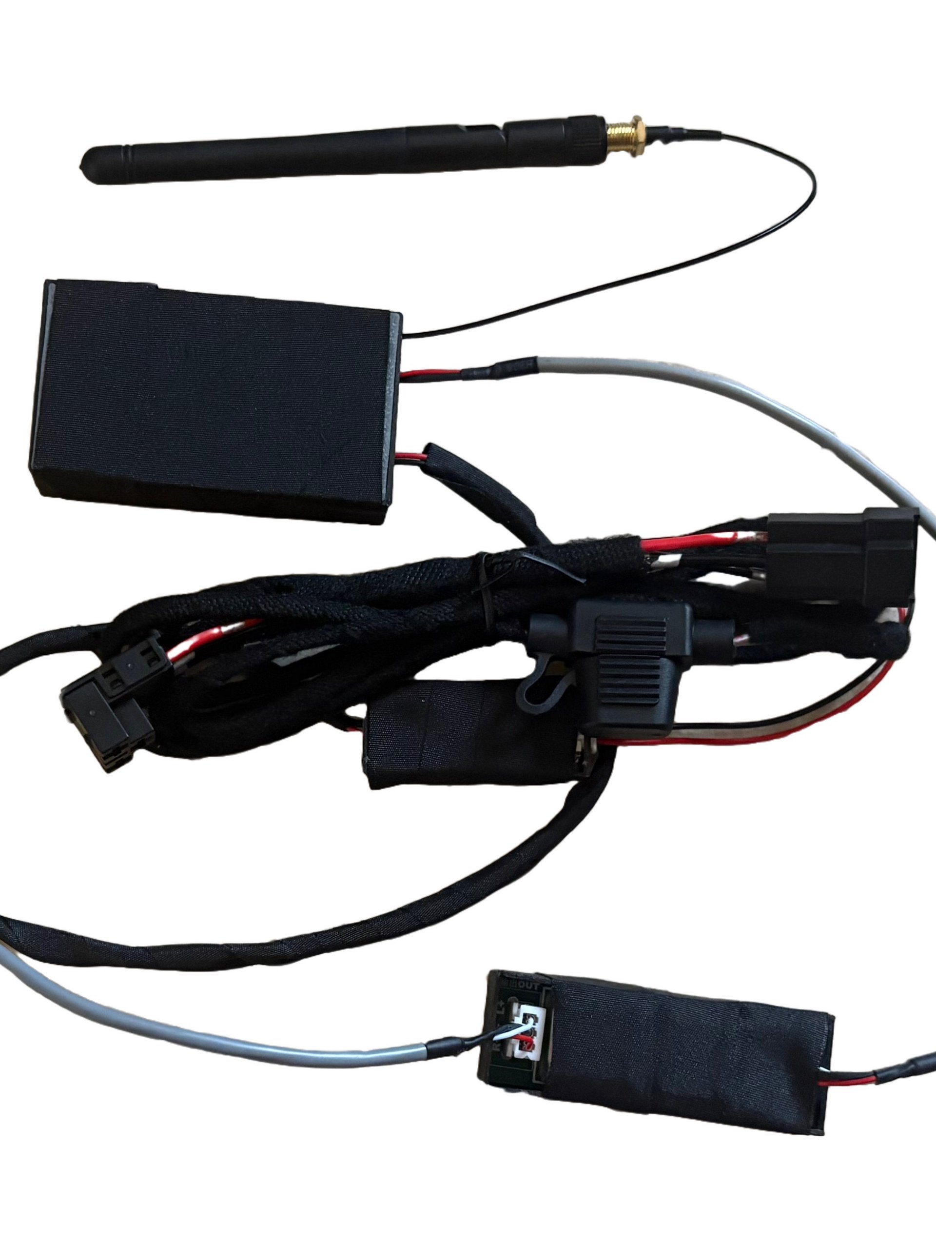 Mercedes Bluetooth Audio Streaming. A-class, B-class, C-class, CLK, M, GL, R, SL, S and CL product image (1)