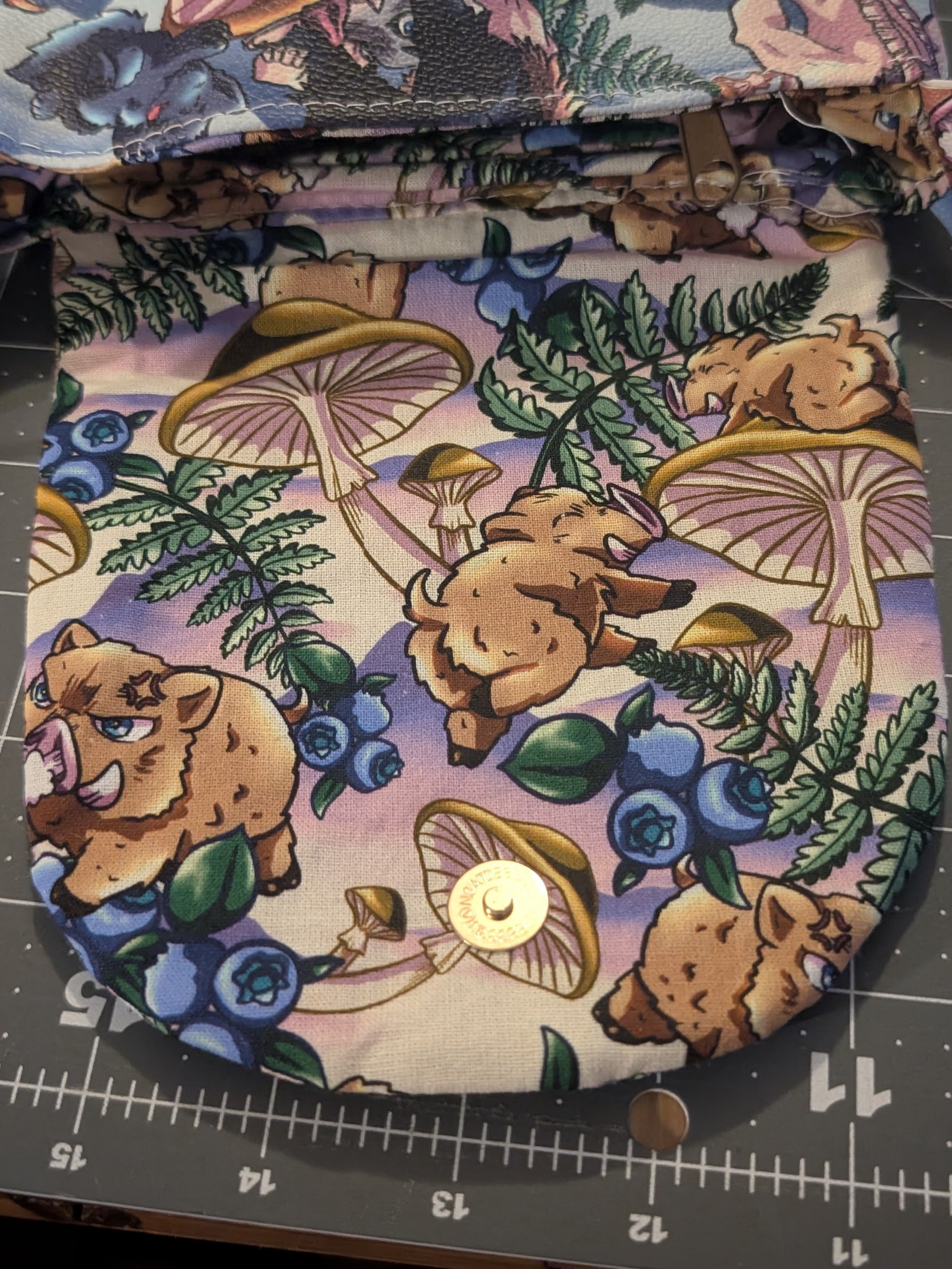 Pig and Mushroom product image (2)