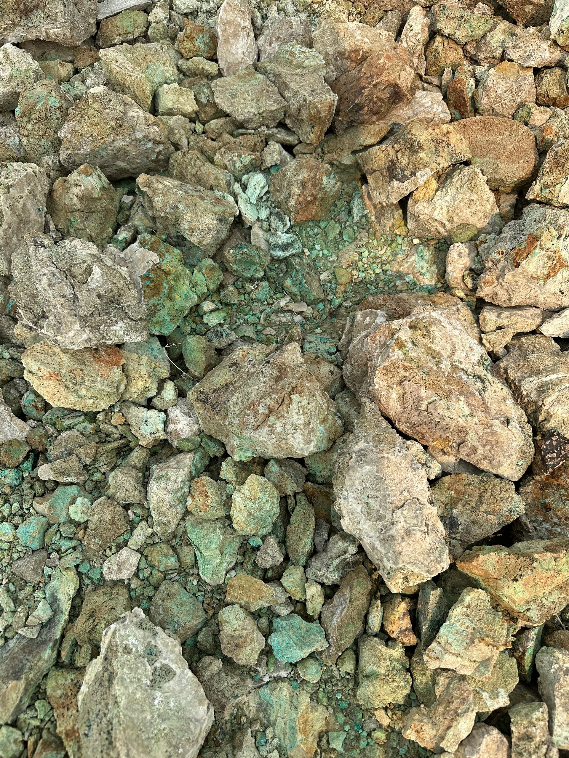 Premium Hand-Sourced Chrysocolla Field Rough product image (3)