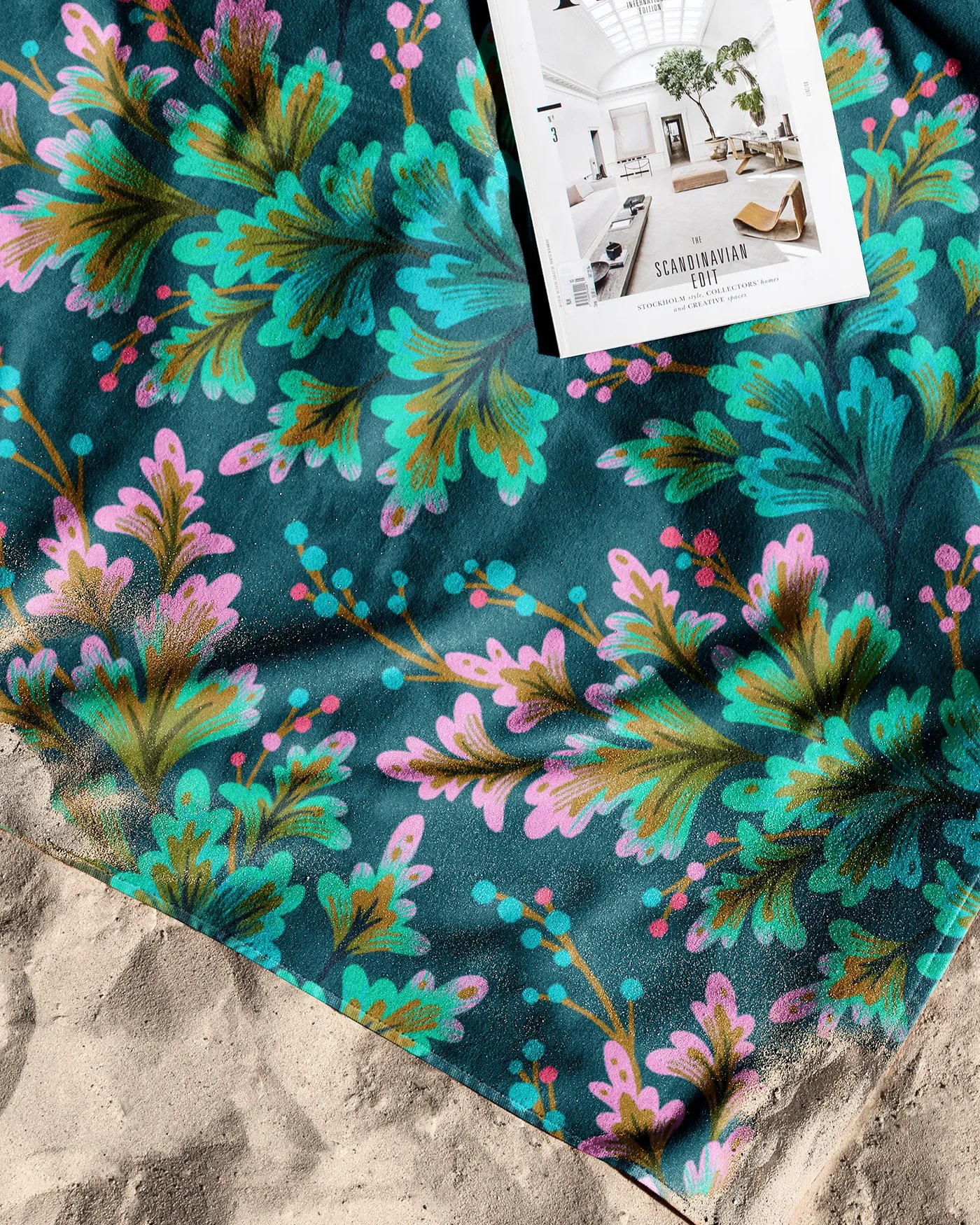 Beach Towel - Frilled Foliage / Green product image (5)