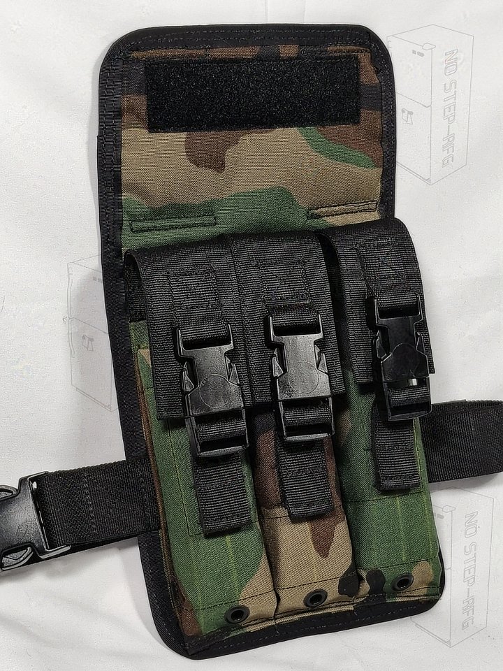 'Ready to ship' Gen-1 Drop leg MP5 Pouch, Woodland/black product image (1)