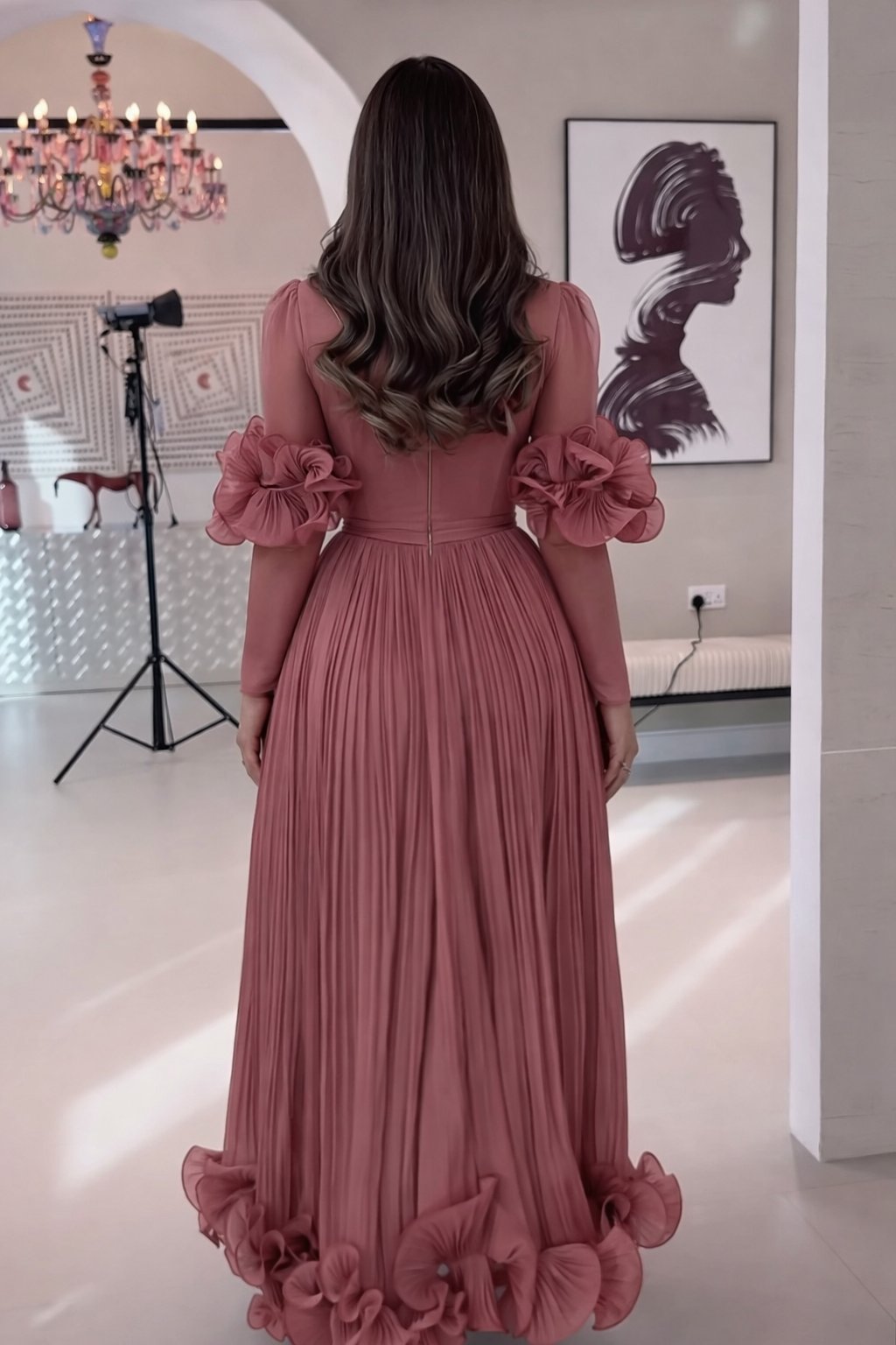 Luxury dress product image (3)