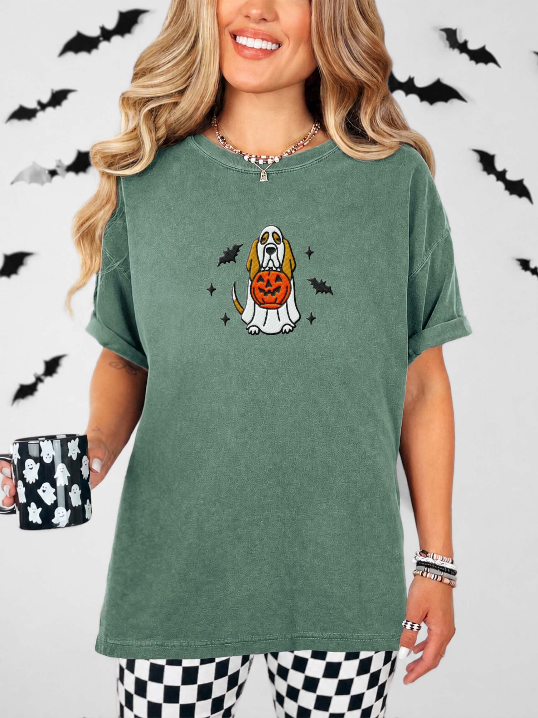 Halloween Basset Hound(Brown) Embroidered T-Shirt product image (2)