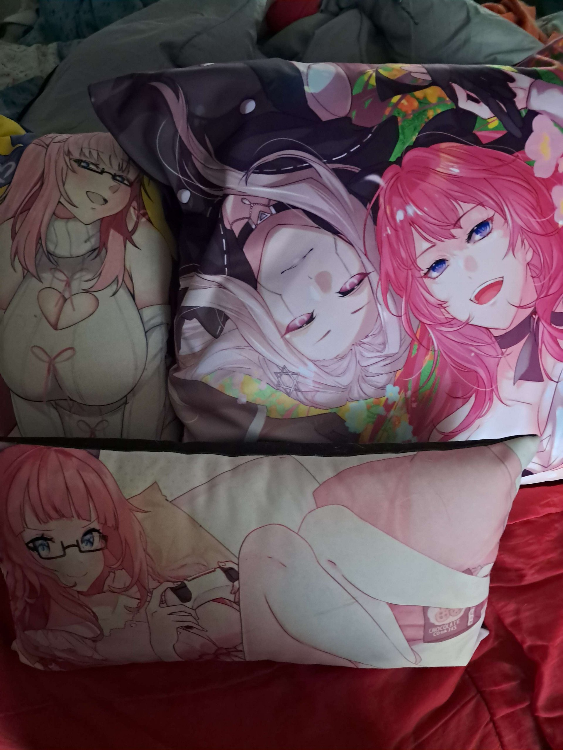 Comfy Cleric Pillow product image (11)