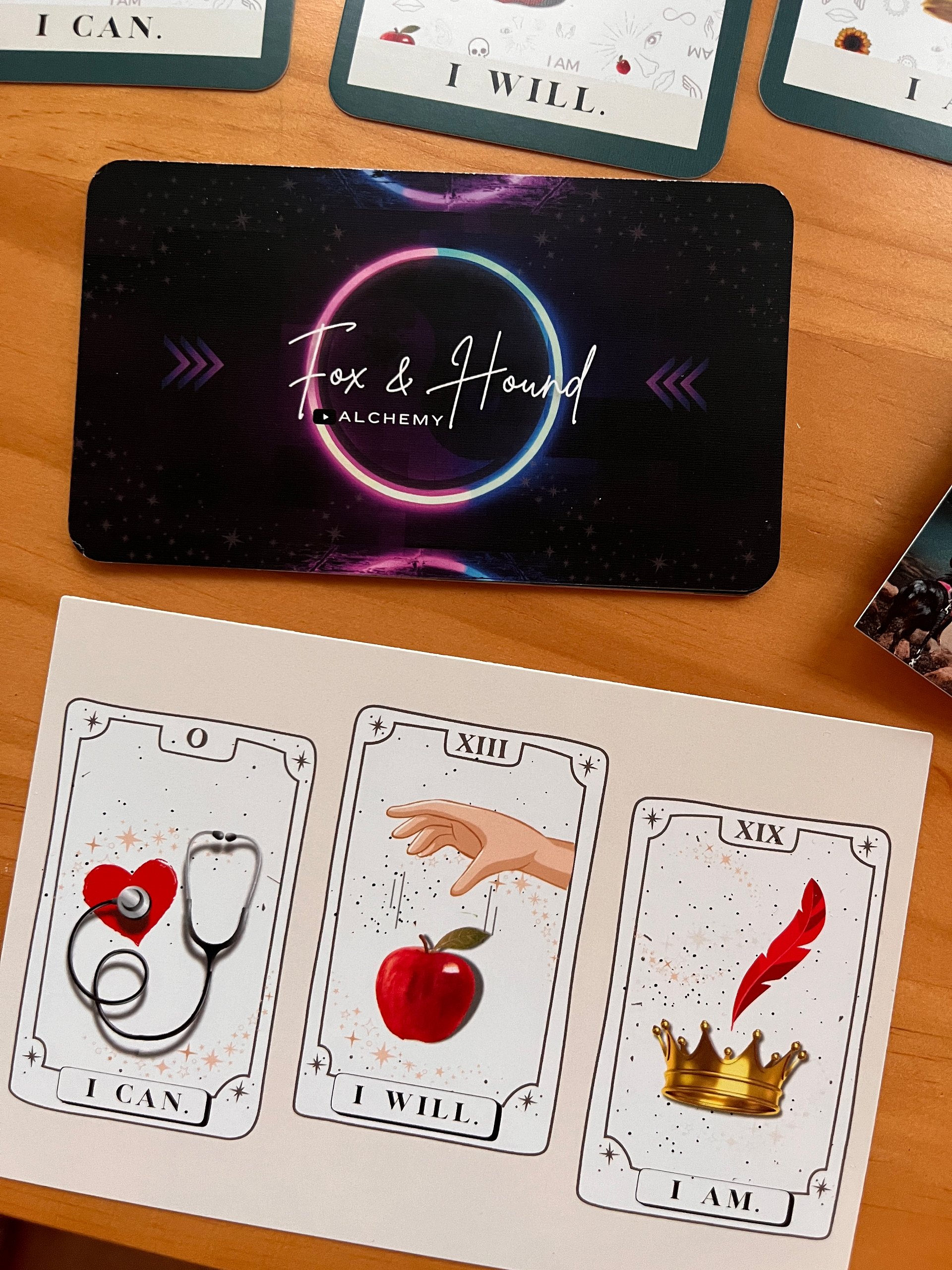 Red Feather Pin & Flash Cards product image (11)
