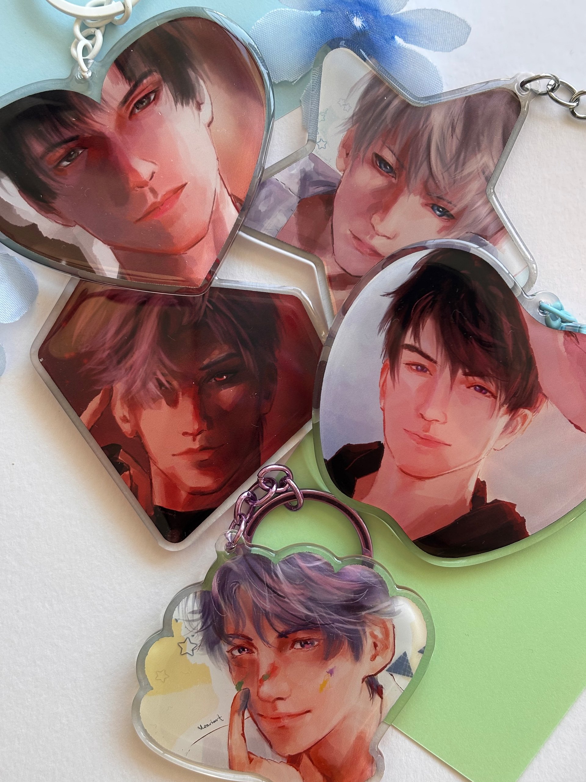 Love and Deepspace double-sided keychains product image (2)